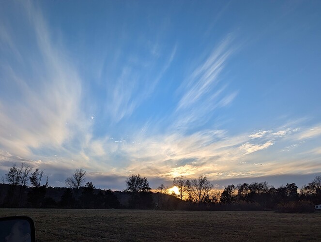 PXL_20251108_220456476.MP